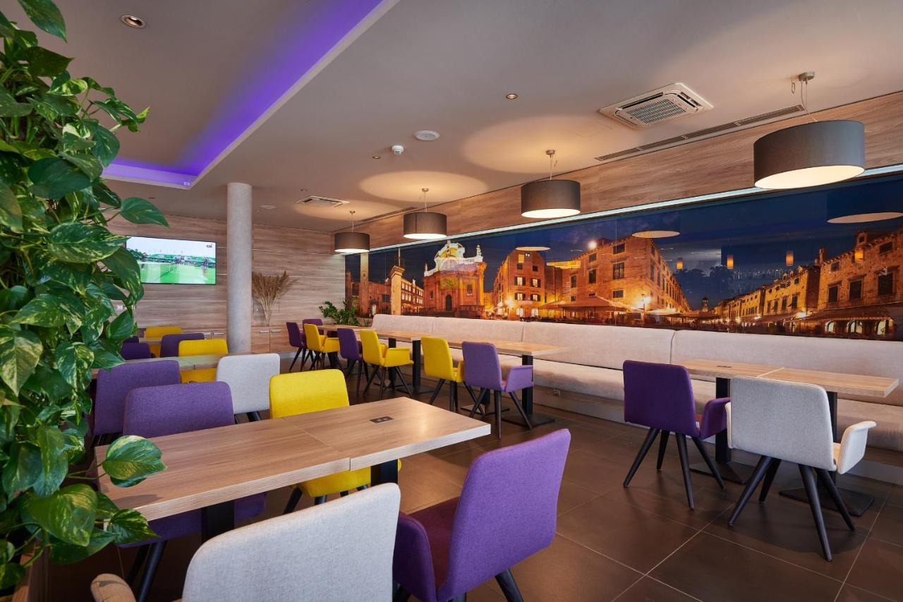 Adria Hotel 4*